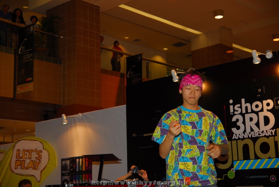 ap2008_day2_281.JPG