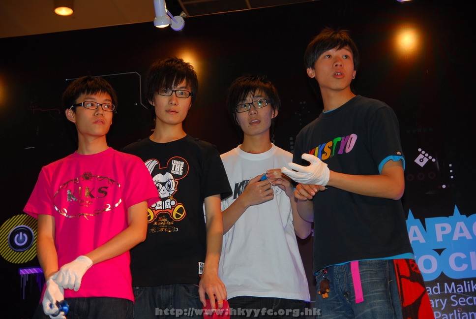 ap2008_day3_409.JPG