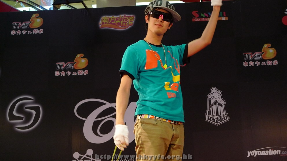 09EX5CNYC_145.JPG
