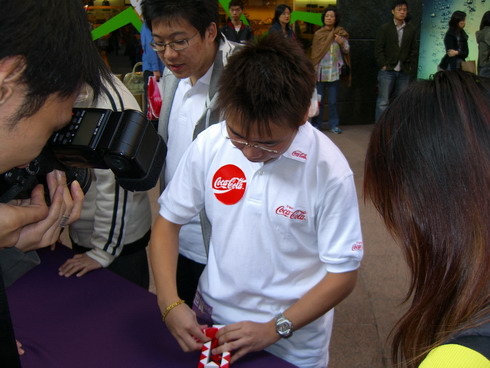 04122005164.JPG