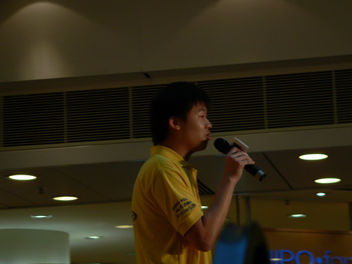 12032005032.JPG