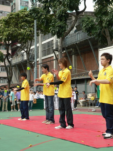 24042005A105.JPG