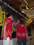 ap04a162.JPG