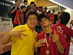 ap04b071.JPG