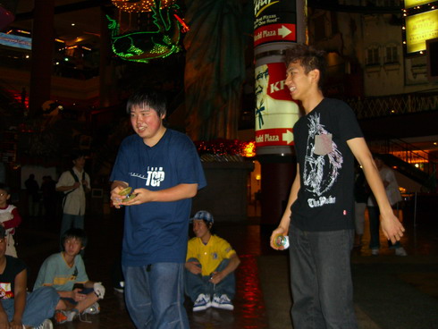 ap05269.JPG
