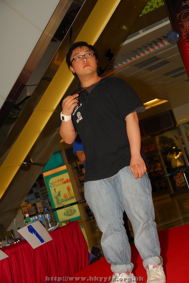 superyoyo11042009_145.JPG